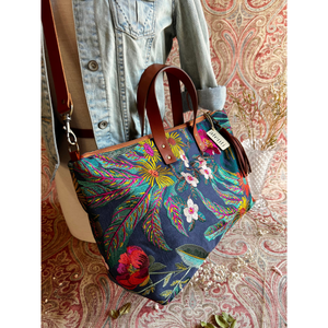 Atenti Handmade Purse