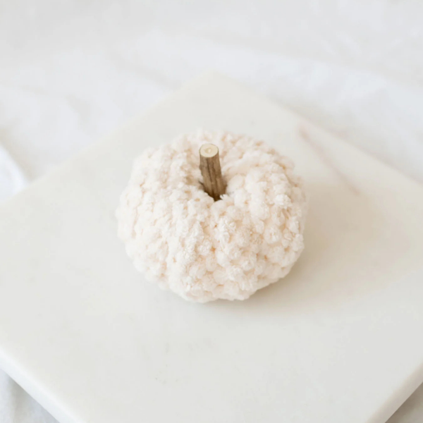 2.5" Velvet Pumpkin