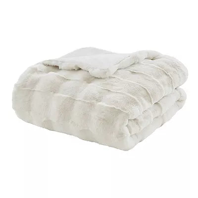 Vivienne Faux Fur Throw