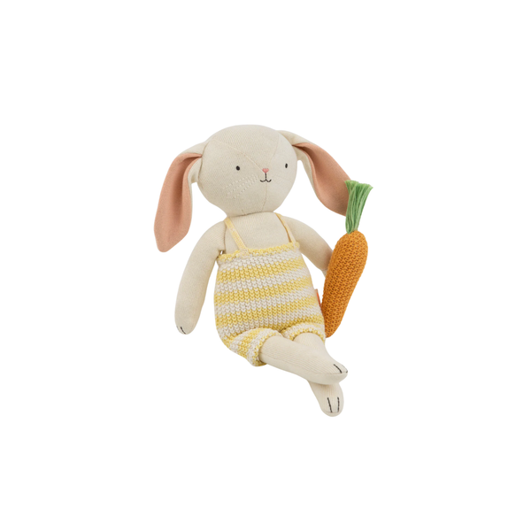Honey Bunny with Carrot