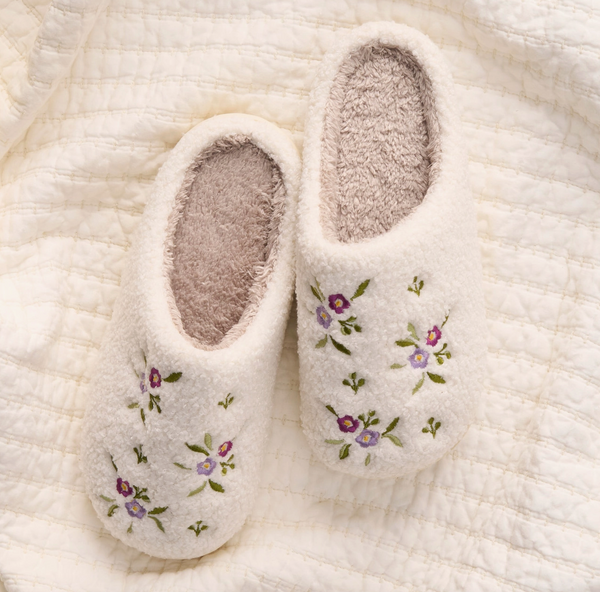 Fuzzy Slippers - Dainty Floral Purple