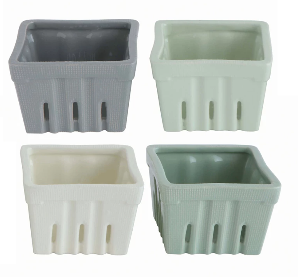 Stoneware Berry Basket