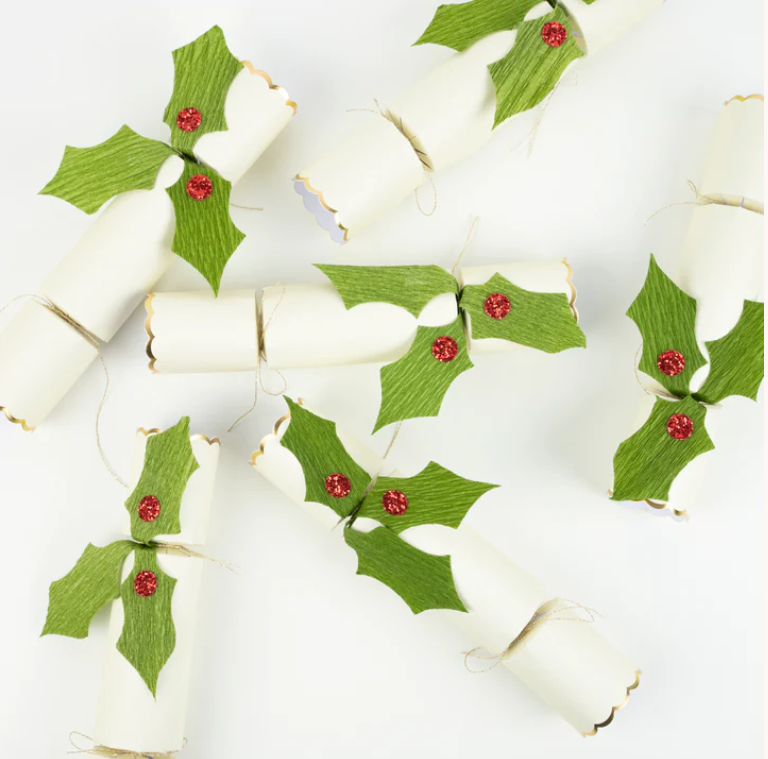 Holly Crackers