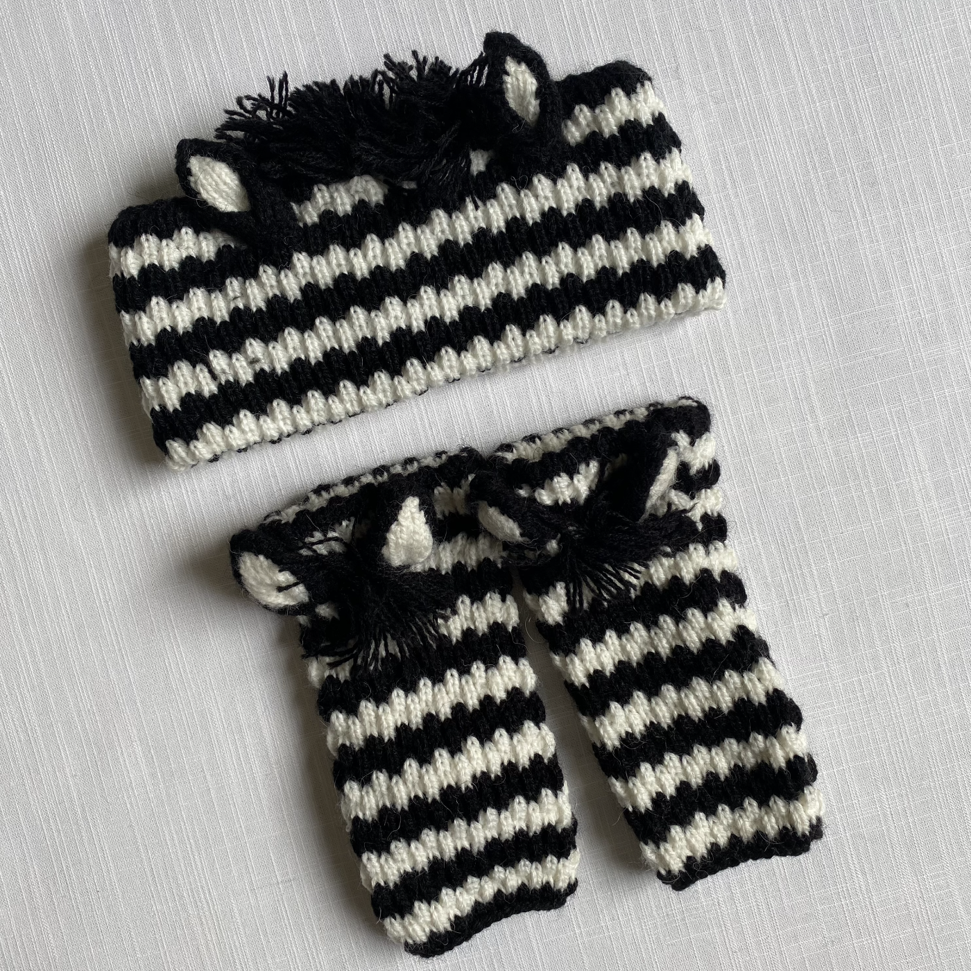 Tiger Headband + Mitten Set